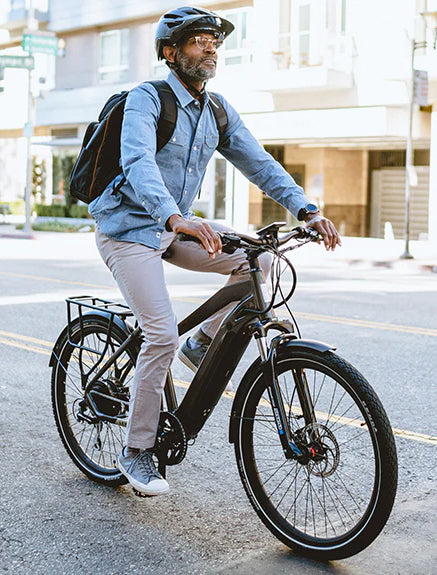 Level Ebike Lifestyle Shot 1