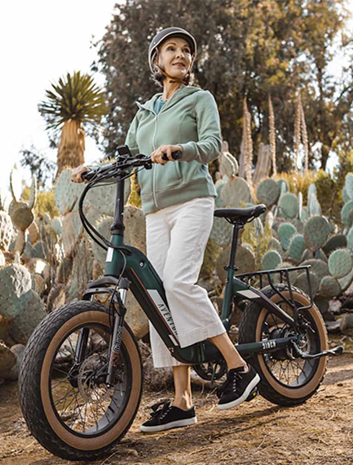 Sinch Step-Through Lifestyle desert shot