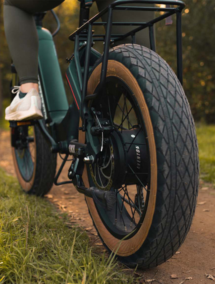 Sinch Step-Through Lifestyle shot